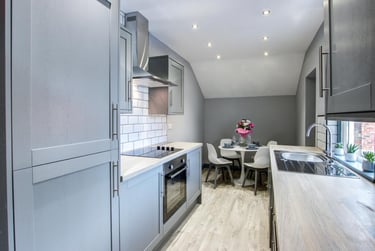 3 bed flat, Grantham Road, Sandyford, Newcastle, NE21QX - Image 1